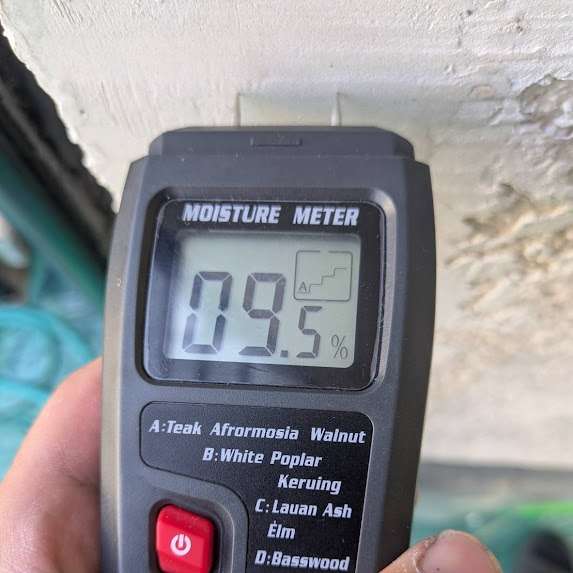 水分率を塗装前にチェック！